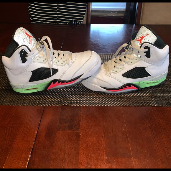 Jordan 5s - Picture 1 of 5